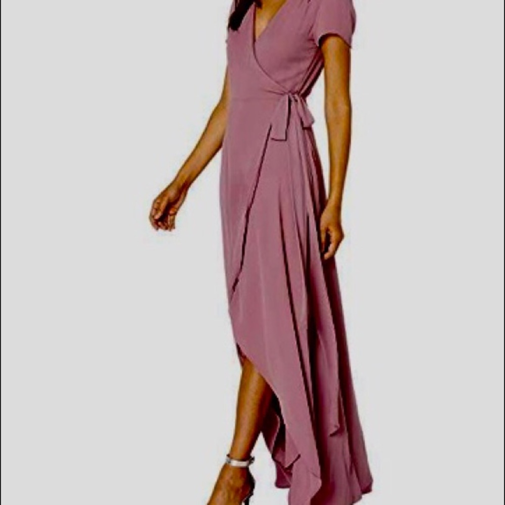 W.A.Y.F. Zoey Short sleeve wrap Dress in Mauve